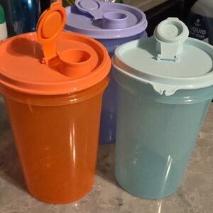 Tupperware Salmon/Pink, Purple, and Blue Handoliers W/lids. 1QT. 321-15, 321-16.